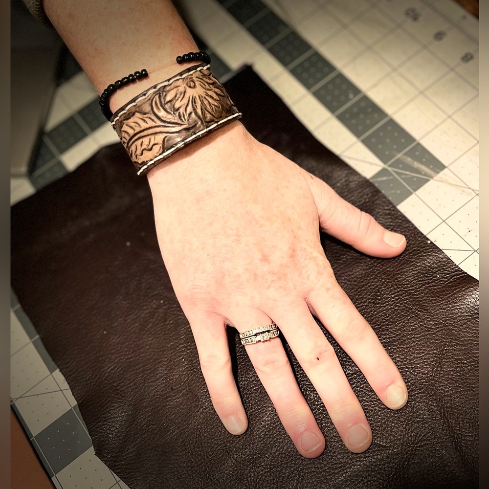 Woman’s Hand carved leather bracelet floral flower design 8.5 in long 1.5 width